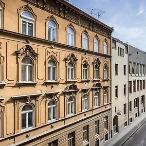  Appartement Cosy Tolnai Street