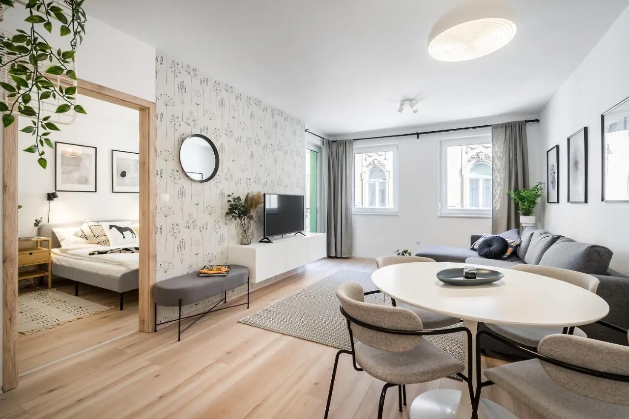 Cosy Tolnai Apartment Budapeste