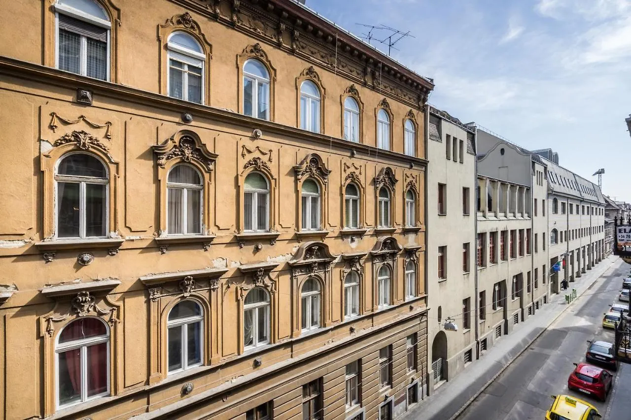 Cosy Tolnai Apartment Budapeste